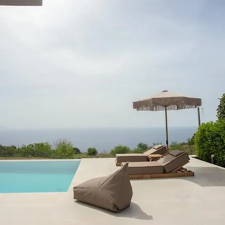 فيلة Elios With Private Pool
