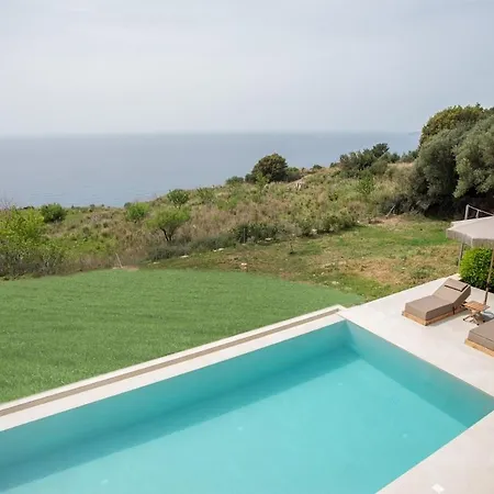 فيلة Elios With Private Pool Plateies